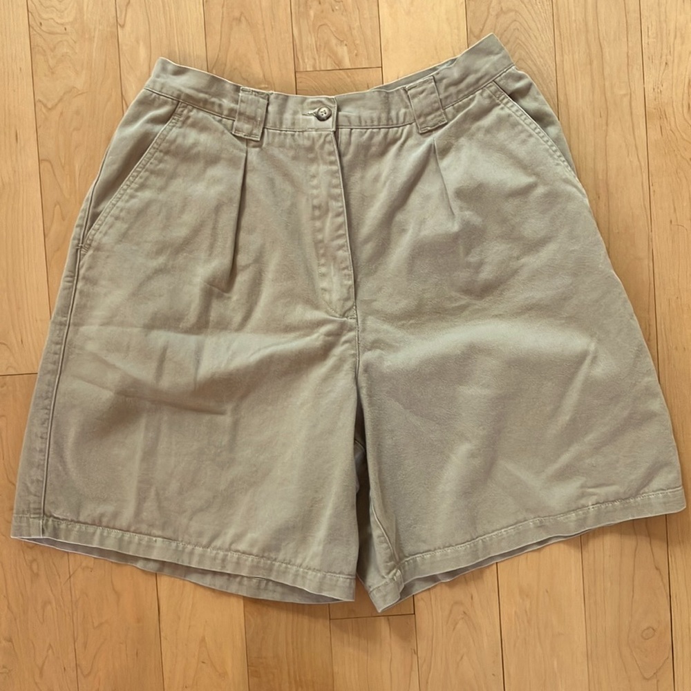 Jones New York Sport Khaki Shorts-size 10